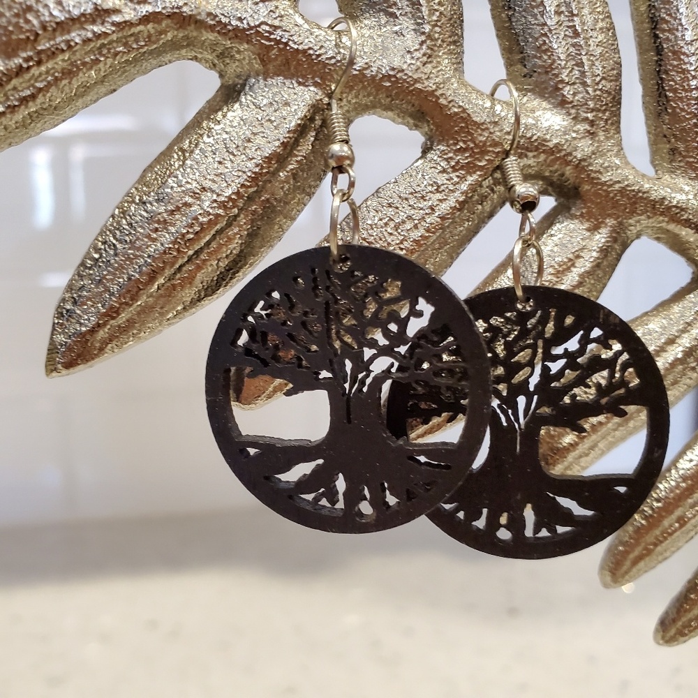 🆕️🌳Wooden Tree of Life Earrings NWOT